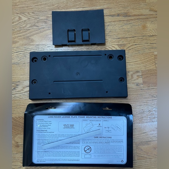 Authentic Brand New Land Rover License Plate Frame and Mount. - Picture 2 of 2